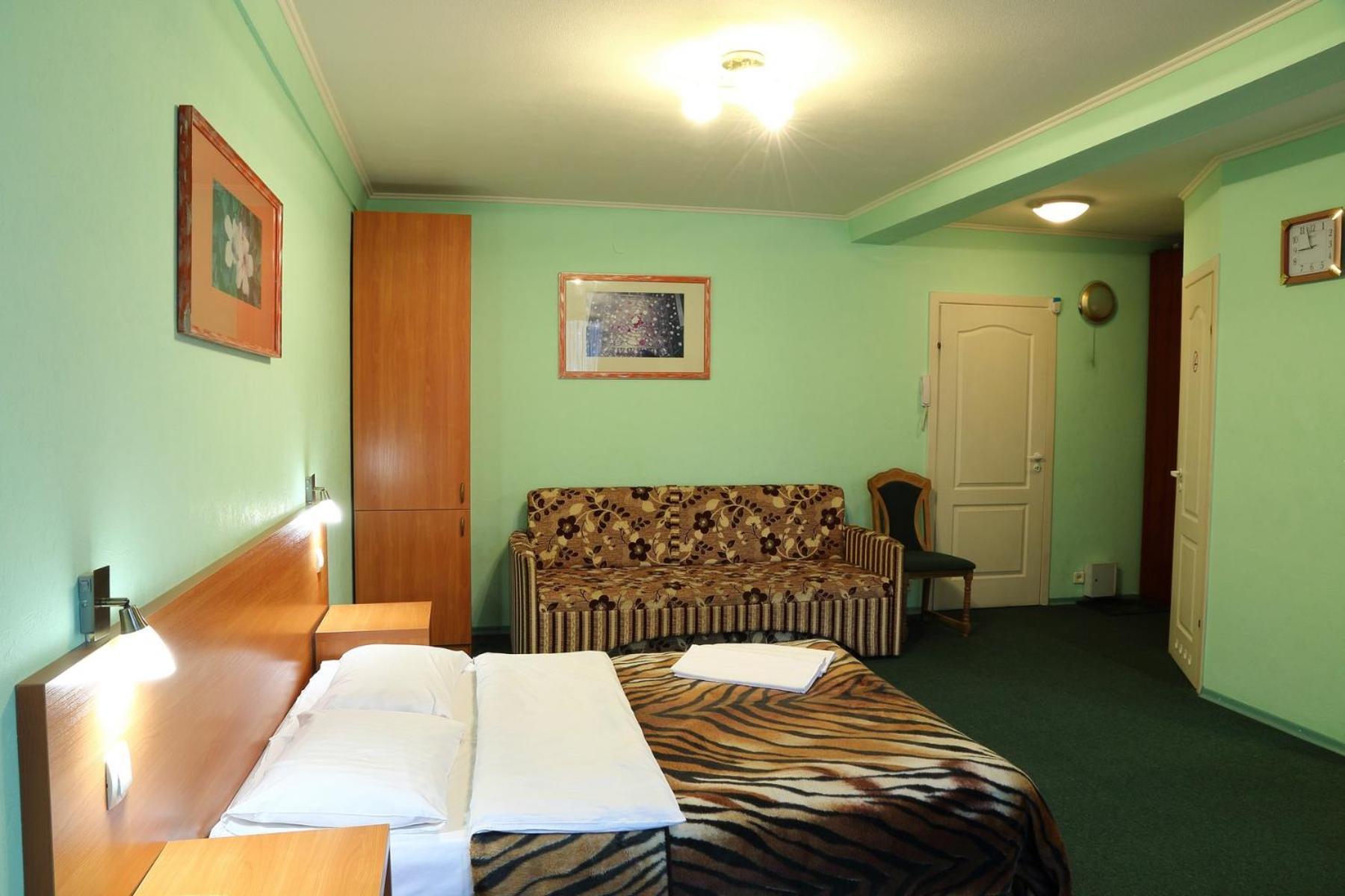 Ukrainian Hotel Service Apartments Kiev Exterior foto