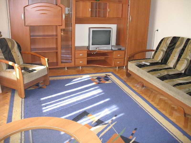 Ukrainian Hotel Service Apartments Kiev Exterior foto