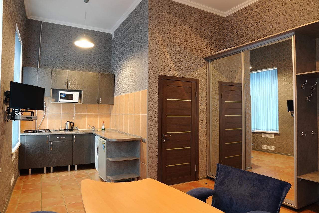 Ukrainian Hotel Service Apartments Kiev Exterior foto